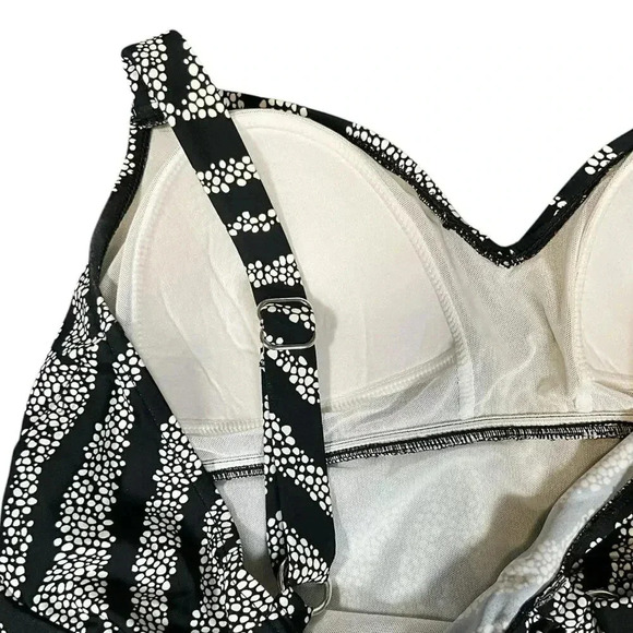 Croft & Barrow Swim Suit One Piece Size 14 Black and White Adjustable Straps - Picture 3 of 9
